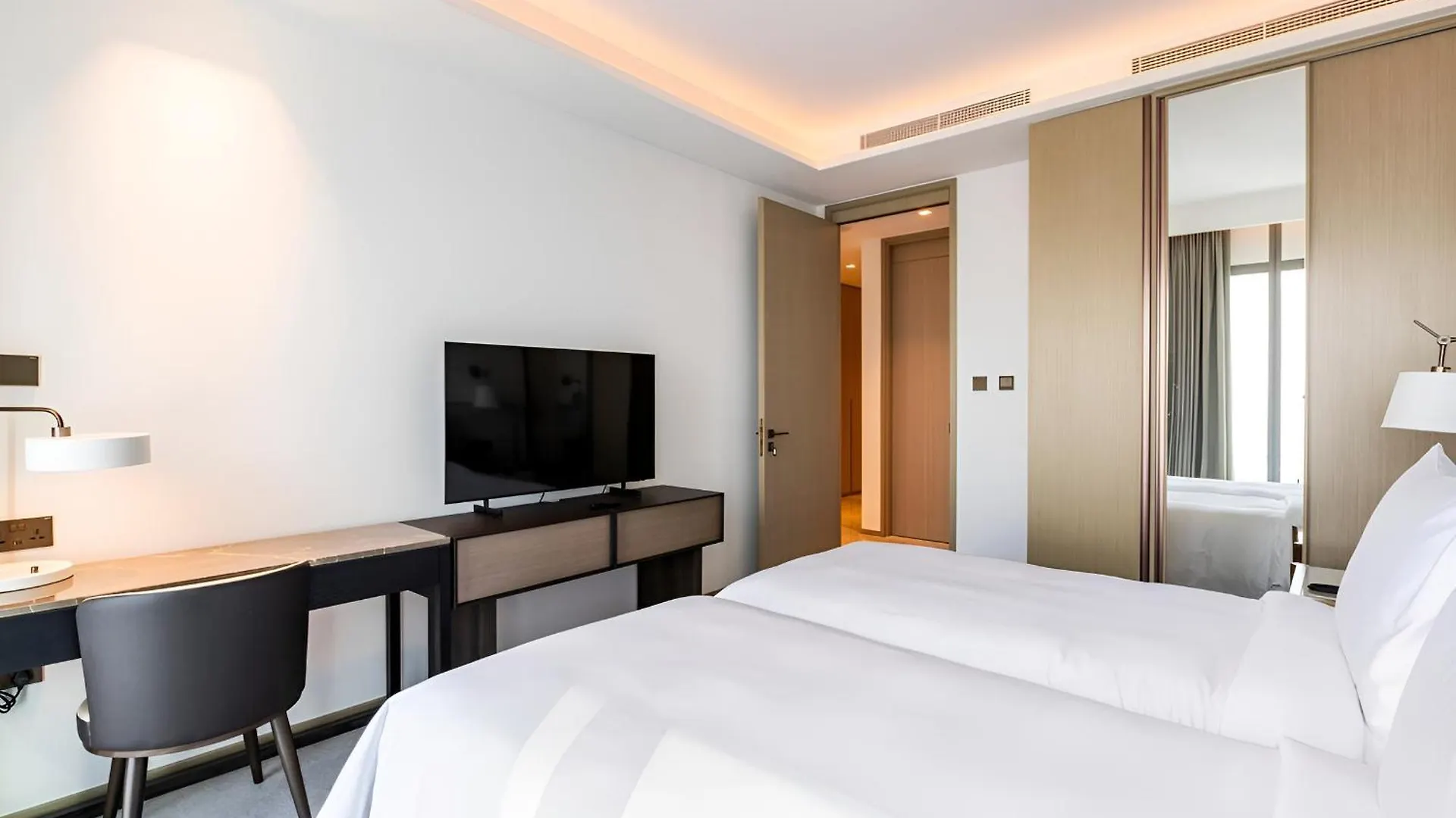The Address, Luxury Creek Harbour Retreat Apartment Dubai